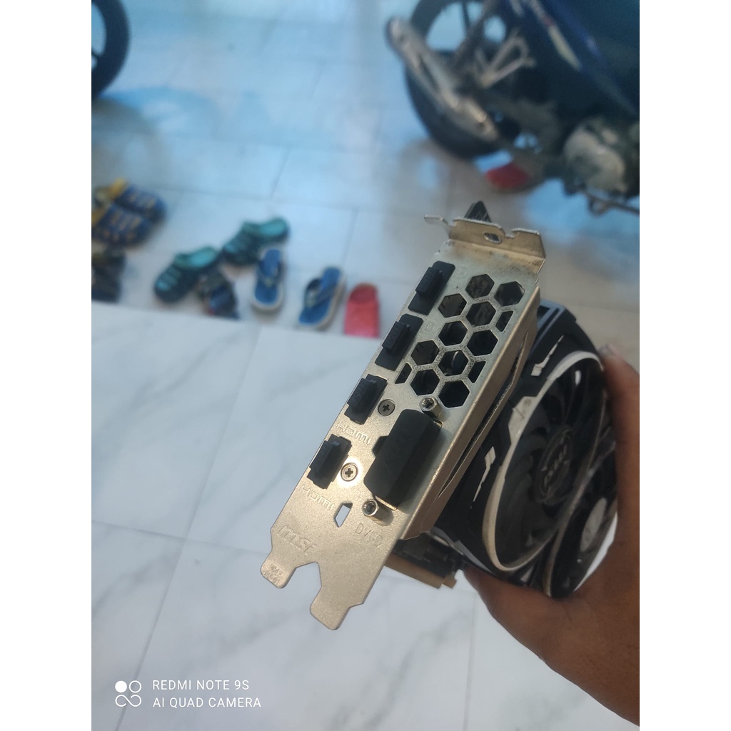 Vga - Card màn hình MSI RX 580 8gb full cổng, còn nguyên zin và đẹp