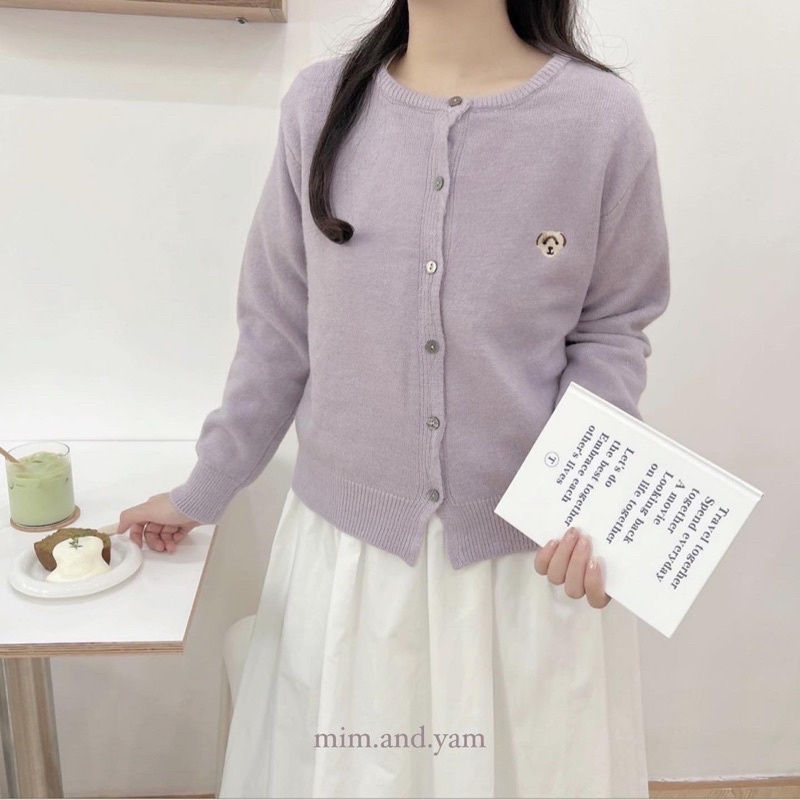 Áo cardigan thêu gấu