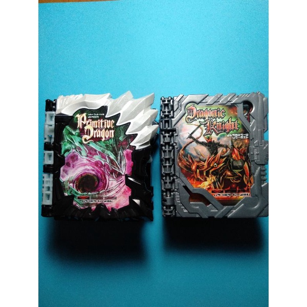 Đồ chơi DX Wonder Ride Book Kamen Rider Saber 2nd / Primitive Dragon và Dragonic Knight