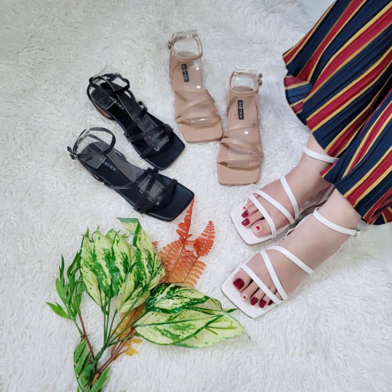 GIÀY SANDAL NỮ DÂY - QT59