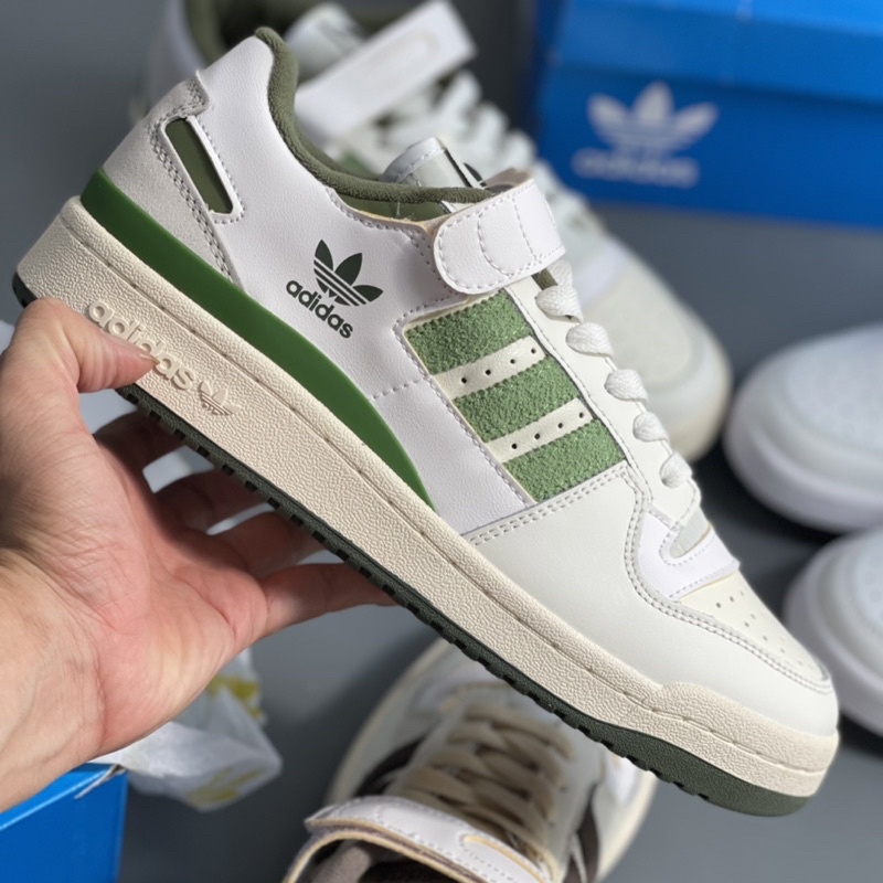 Giày thể thao 3 sọc