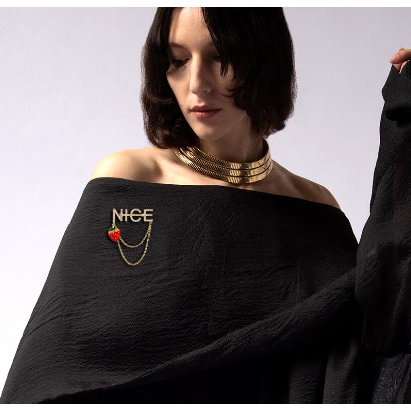 Ghim Cài Áo Tua Rua Dâu Tây Nhỏ Phong Cách Mới Cho Nữ