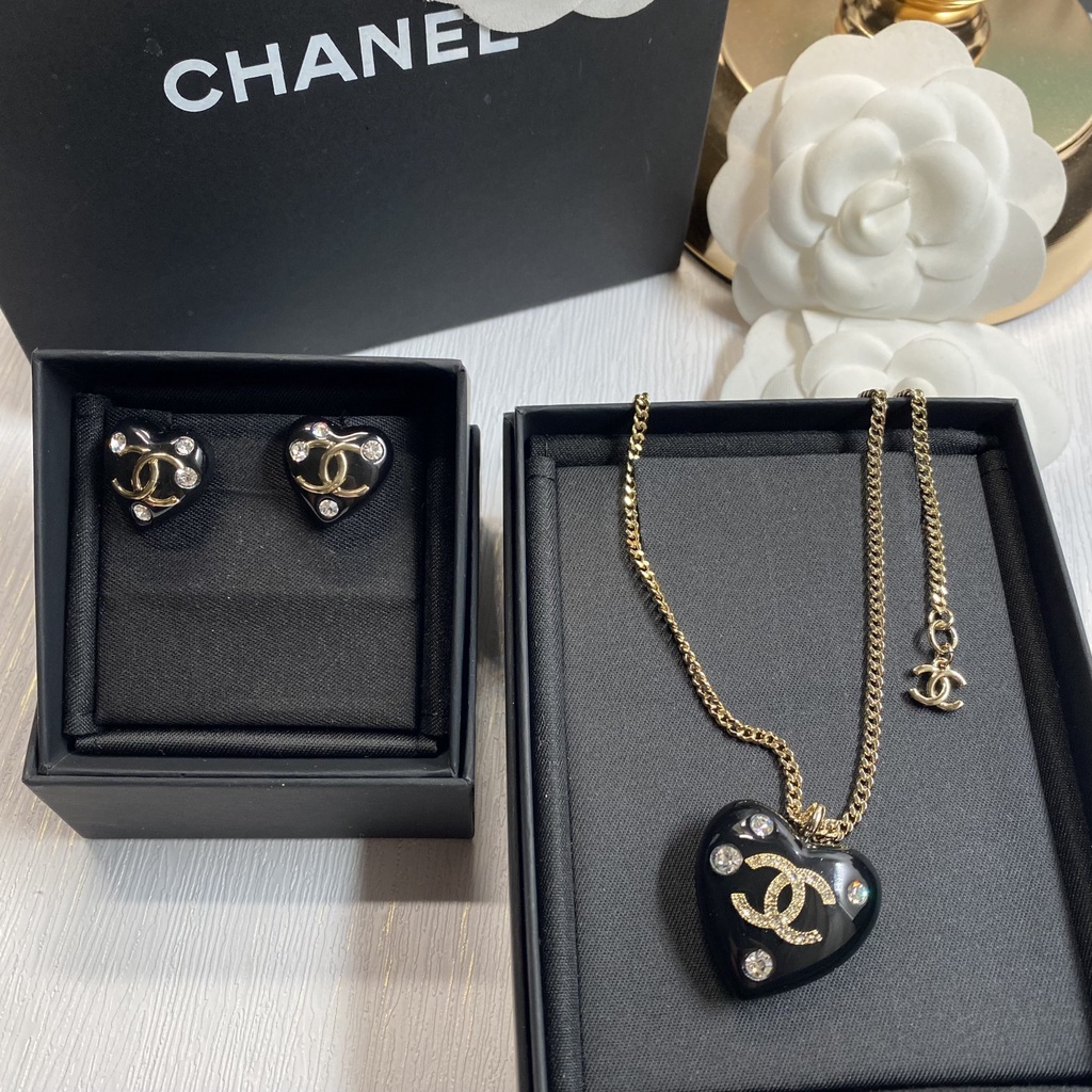Bộ Dây Chuyền + Bông Tai Mạ Bạc 925 Hình Trái Tim Màu Đen Thời Trang