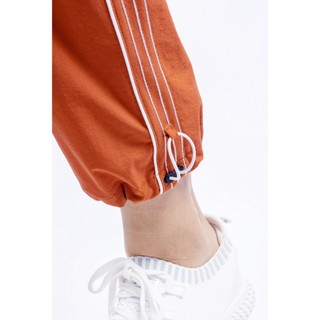 Quần Gió Nữ Jogger Livan Sport Adore