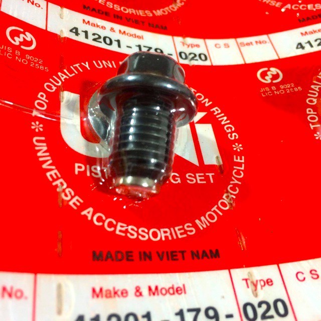 Ốc xả nhớt nam châm KOZI Malaysia, UNI mũ 12, mũ 17 - hút mạc sắt cho xe tay ga, xe số, xe côn tay Honda