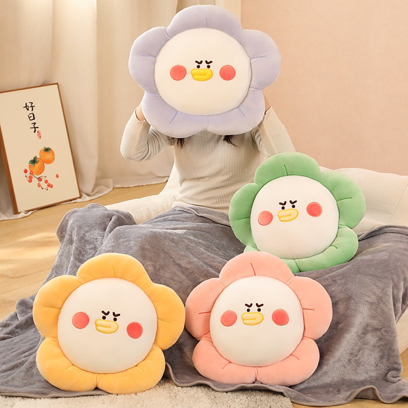 Gối ngủ văn phòng kèm chức năng ủ ấm, giữ ấm tay hình vịt hoa Mua Tất (muatatshop)