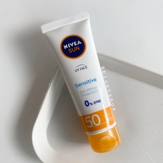Kem chống nắng Nivea Soothing sensitive / Nivea Young Age Q10