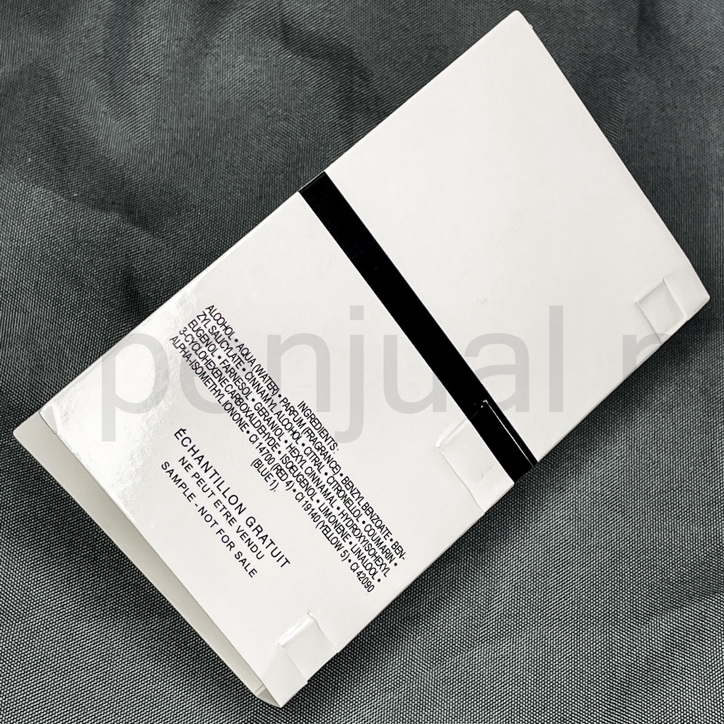 Chai nước hoa trung tính 2ml - Diptyque Oyedo