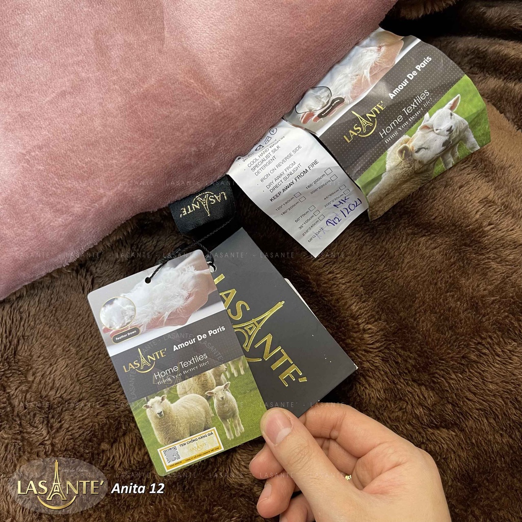 Mền cao cấp Pháp LASANTE' Anita 12 lông cừu siêu mềm mịn màu hồng tây họa tiết xe ngựa siêu rộng 2.1x2.4m dày dặn ấm áp