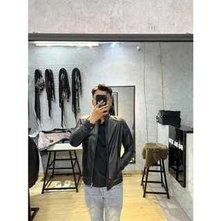 Áo da bò đen cổ trụ