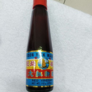 Giấm tiều đỏ hồng kông 312ml koon yick wah kee.