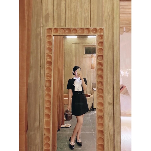 ĐẦM ĐEN PHOI VIỀN   NƠ TRẮNG THANH LỊCH