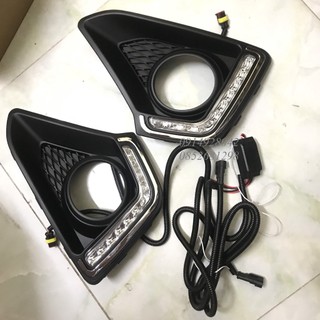 Bộ ốp đèn gầm có led xe Hyundai I10 dùng cho các đời 2014 đến 2016