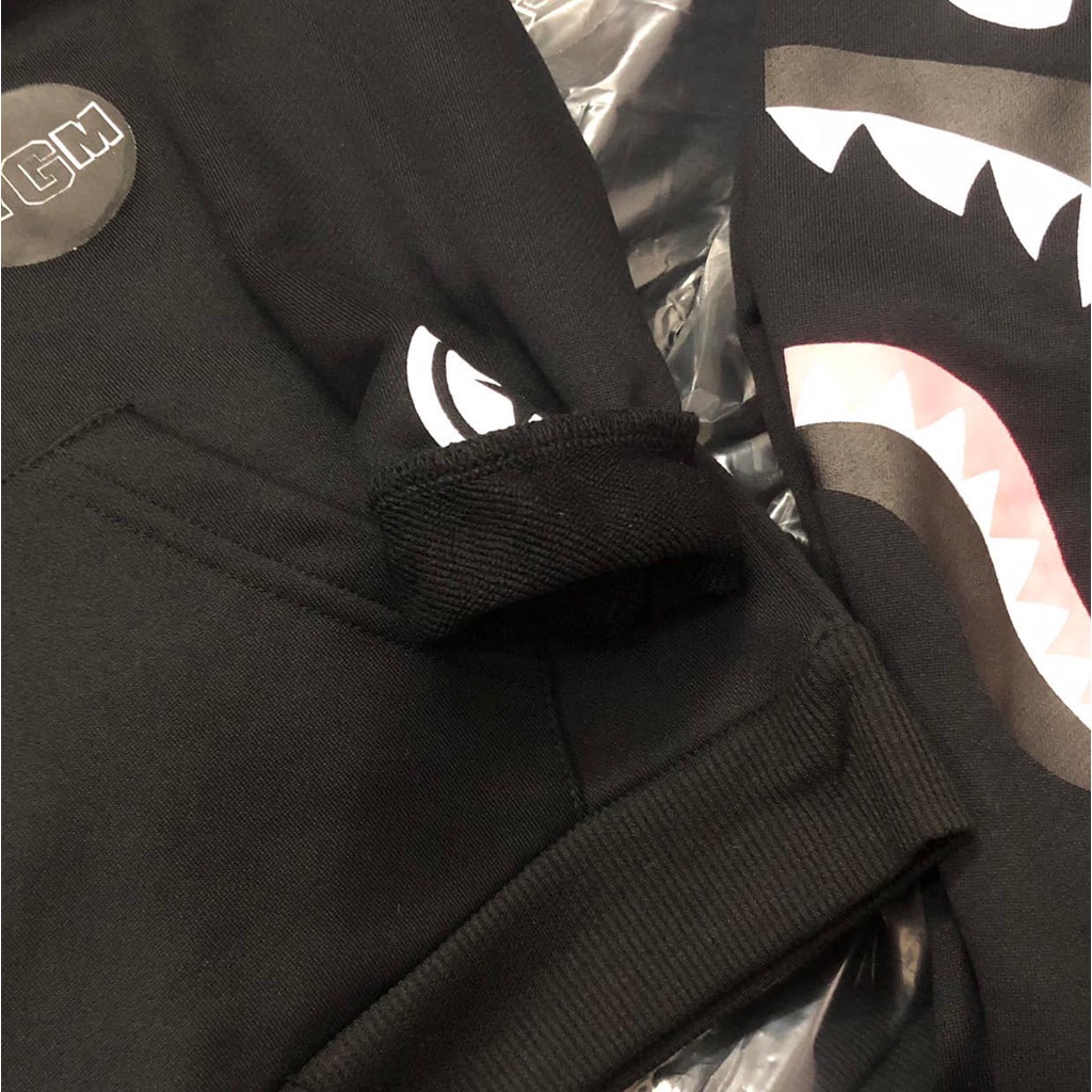 Bộ nỉ hoodie đen Bape có mũ cho bé trai 15-30kg