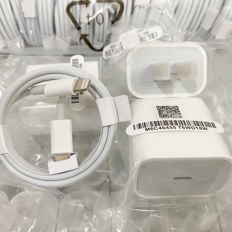 Củ sạc nhanh PD 20W  cho điện thoại nhà Táo 12 13 14 Pro Max