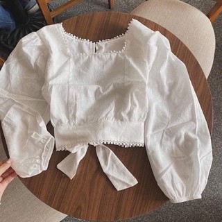 Áo sơ mi trắng kiểu