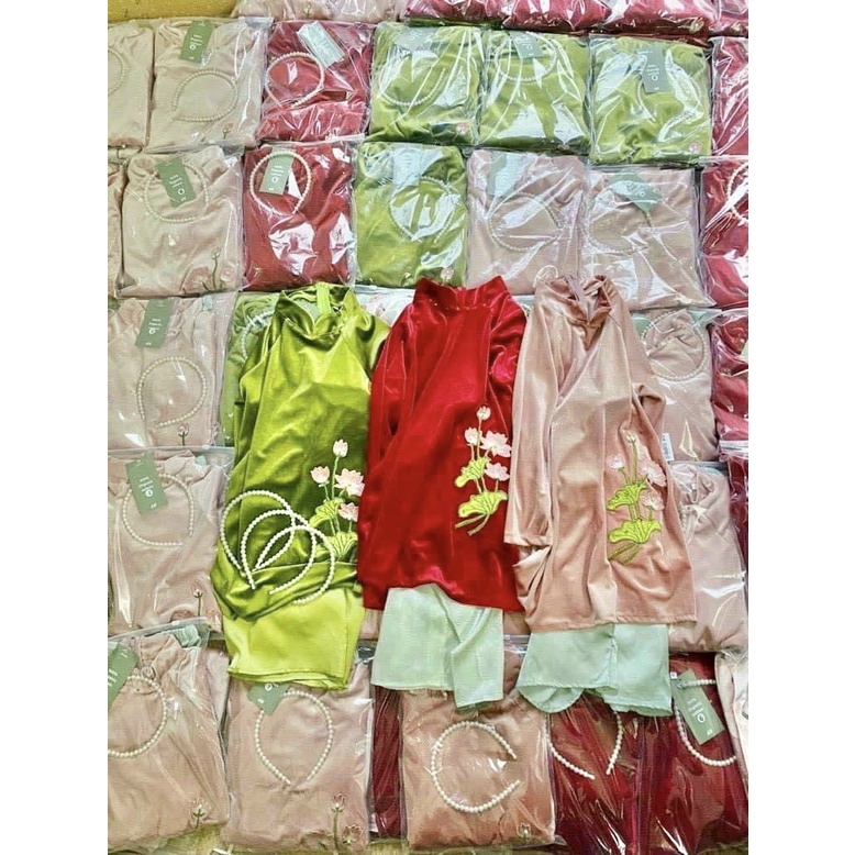 Hoa thêu sen ủi cặp