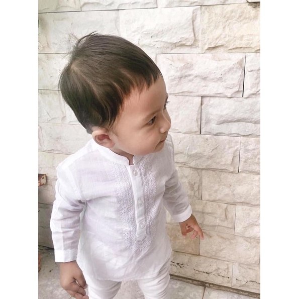 Sơmi trắng cổ tàu cho bé