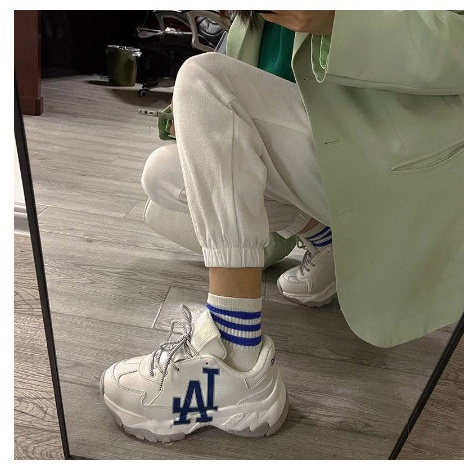 Giày sneakers LA trắng chữ xanh