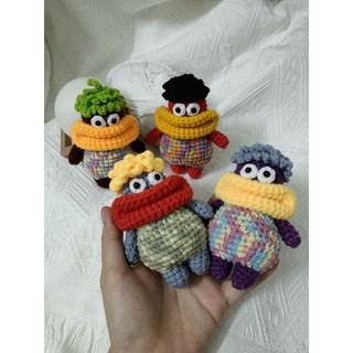 Móc Khoá Bằng Len - Búp Bê Miệng Rộng - Handmade