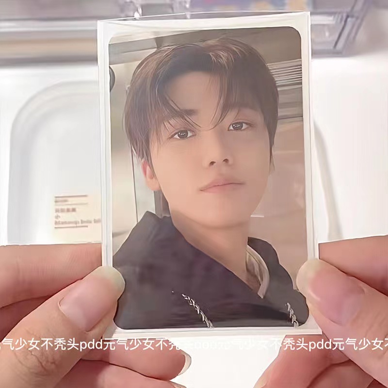 Thẻ Ảnh Dạng Nhám Trong Suốt Màu Đen 20dmm 61 * 91mm