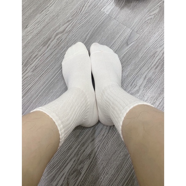 Tất MỤJI Xuất NHẬT