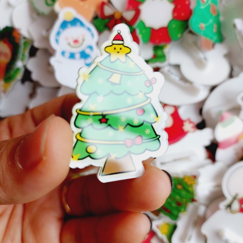Pin cài balo noel, huy hiệu gài cặp giáng sinh bán sỉ