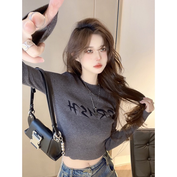 Áo Thun Dệt Kim In Chữ Phong Cách Hàn Quốc Cổ Điển Thời Trang Mùa Thu Cho Nữ