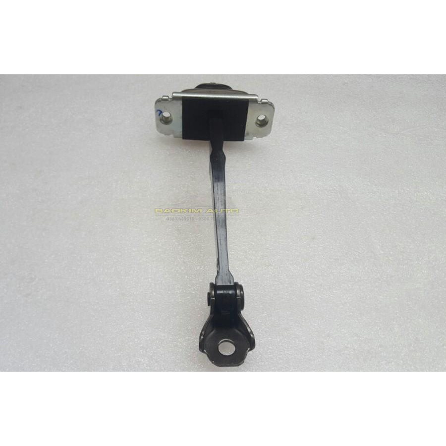 Thanh dẫn hướng cửa sau (hãm cửa/ hạn chế cửa) Chevrolet Captiva, chính hãng GM, nhập khẩu GM Korea