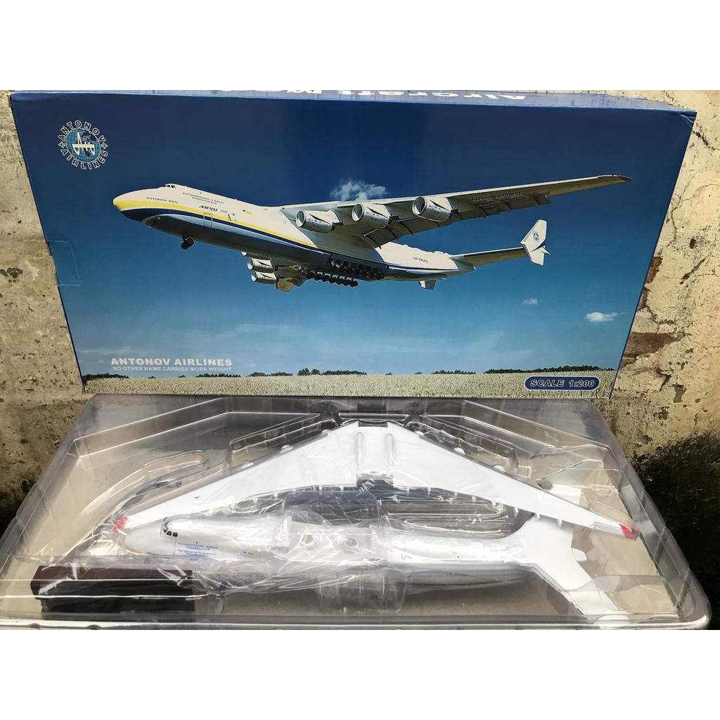 Mô hình máy bay AirBUS A380 Singapore Airlines 1:160