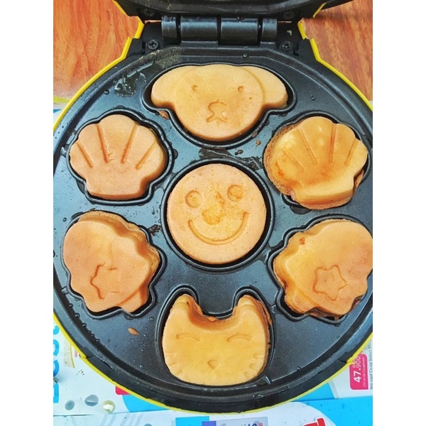 Máy nướng bánh bông lan hình thú, khuôn nướng bánh bông lan