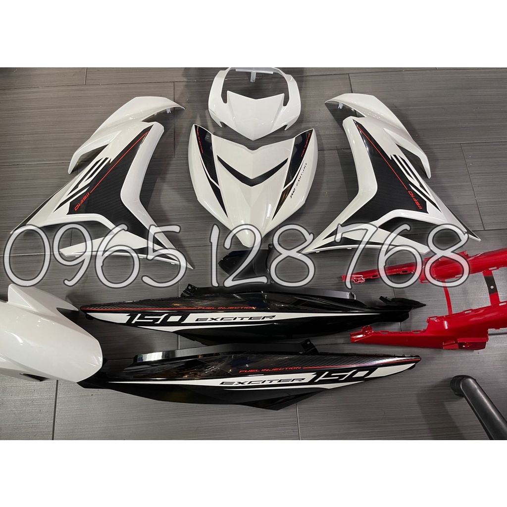 Dàn áo Ex 150 2017 trắng đen