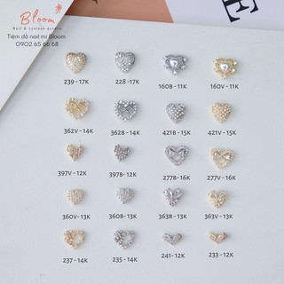 Charm trái tim gắn móng tay