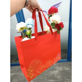 Túi giấy đựng quà lợi lớn TT01 ( cao 28 x ngang 35 cm x hông 14 cm)