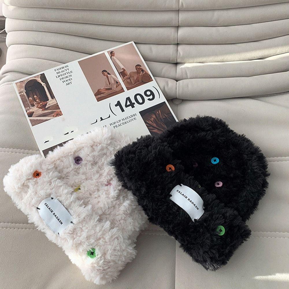 Mũ beanie Dệt Kim Màu Trơn Đính Nút Nhiều Màu Dễ Thương Phong Cách Vintage Bảo Vệ Tai Thời Trang Mùa Đông Cho Nữ