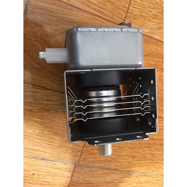Bộ phát cao tần súng lò vi sóng 2M217J
