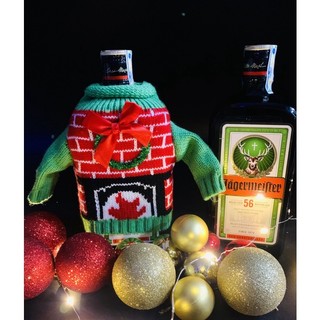 Combo 1 chai jager 700ml + áo len giáng sinh
