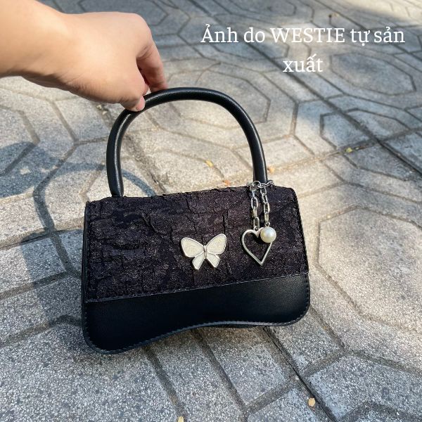 Túi Xách Mini Dây Xích Phối Nắp Da Lộn Kèm Họa Tiết WESTIE - A145.TXN