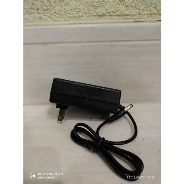 Sạc pin máy khoan 21v,36V,72V, loại đuôi tròn