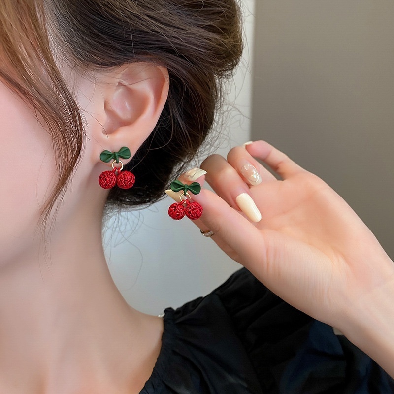 Khuyên tai kẹp nữ hình quả cherry phong cách ngọt ngào [KK02]