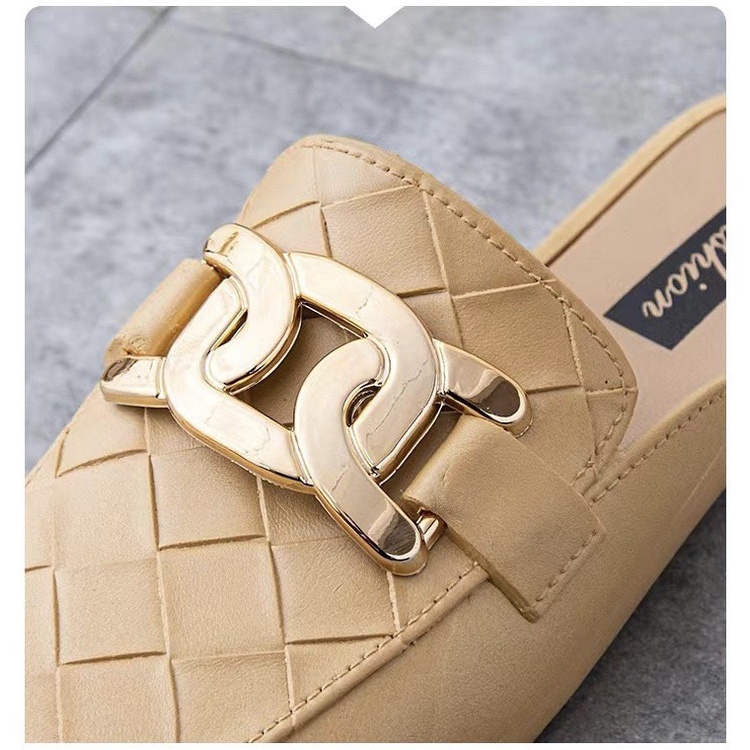 Dép sục nữ nhựa dẻo hinh khóa xích mũi bằng ms2691 THNM