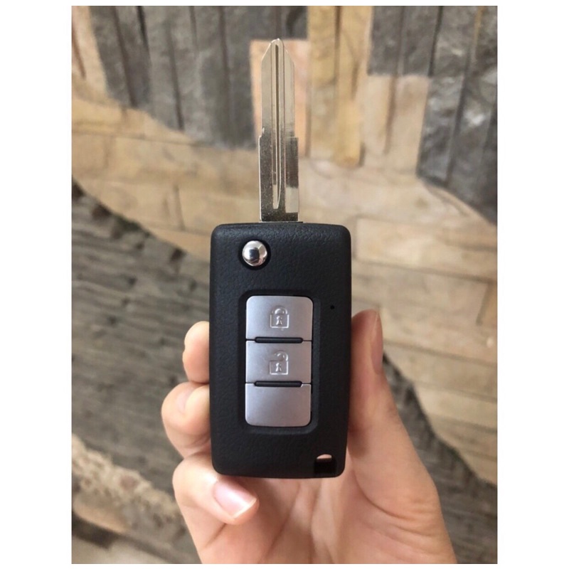 Vỏ chìa khoá Độ Gập Mitsubishi Xpander, Triton, Attrage, Mirage ( 2 NÚT )