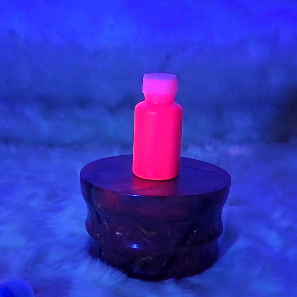 Màu đổ Acrylic phản quang Chicken 5D 30ml DIY móc khóa Bearbrick đổ màu phát sáng trong đêm khi có đèn UV