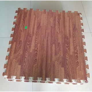 Thảm xốp vân gỗ, thảm hình thú và thảm màu kích thước 60 x 60 cm. Thảm xốp lót nhà trải sàn