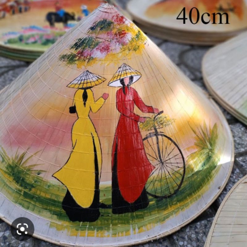 Nón lá vẽ theo yêu cầu của khách