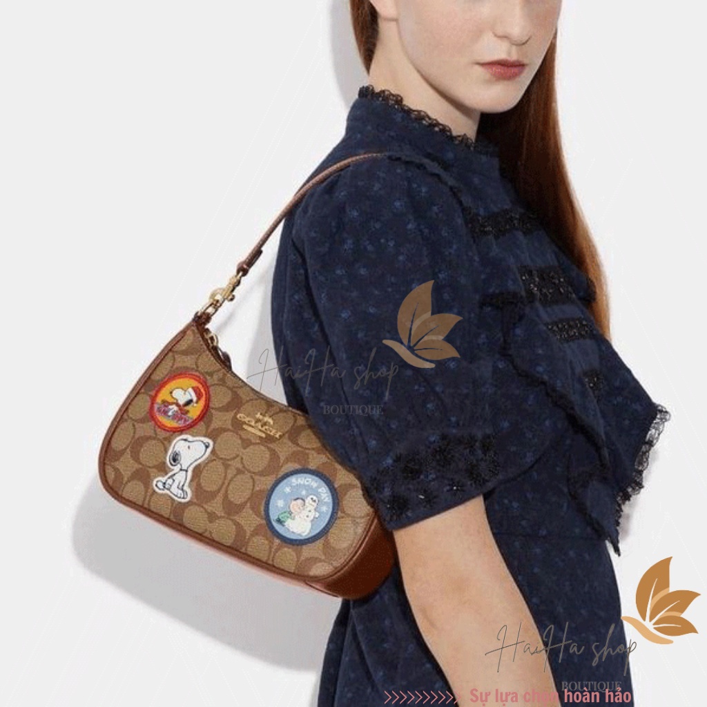Túi nữ Coach X Peanuts CE848 Teri kẹp nách sang trọng - CE848