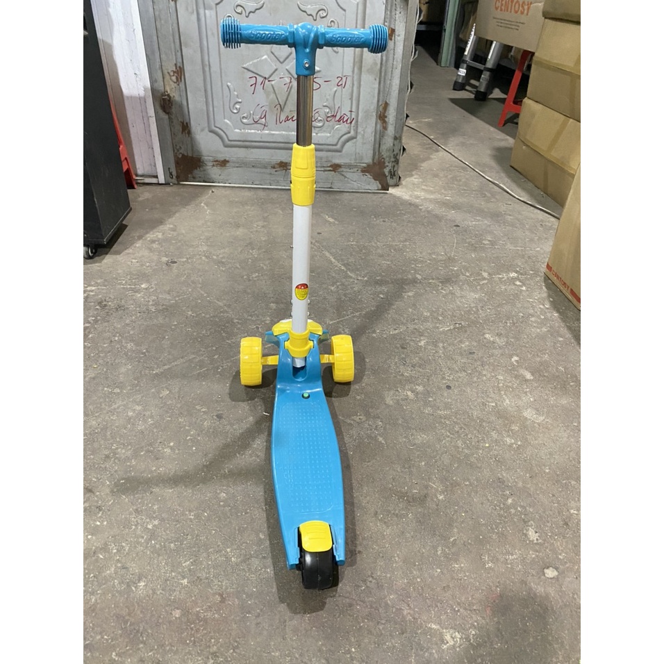 Xe Trượt Scooter Centosy AI450, Có Nhạc, Có Đèn, Bánh Xe Kèm Bọc Cao Su Chống Trơn, Dành Cho Bé Từ 2-8 Tuổi