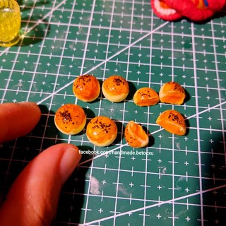 Đồ chơi miniature 1:12_ Bánh trứng tan chảy Trung Thu cho doll