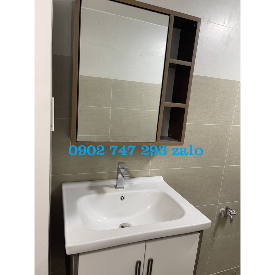 tủ tolet /phòng tắm -mẫu treo tường để đồ có gương ngoài tiện lợi miễn ship kv HCM