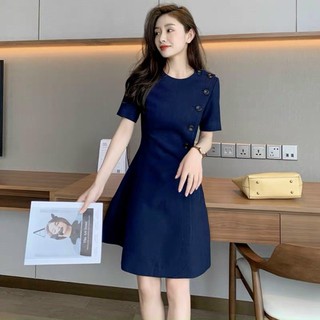 Đầm váy freesize xanh đen cổ tròn nút trước
